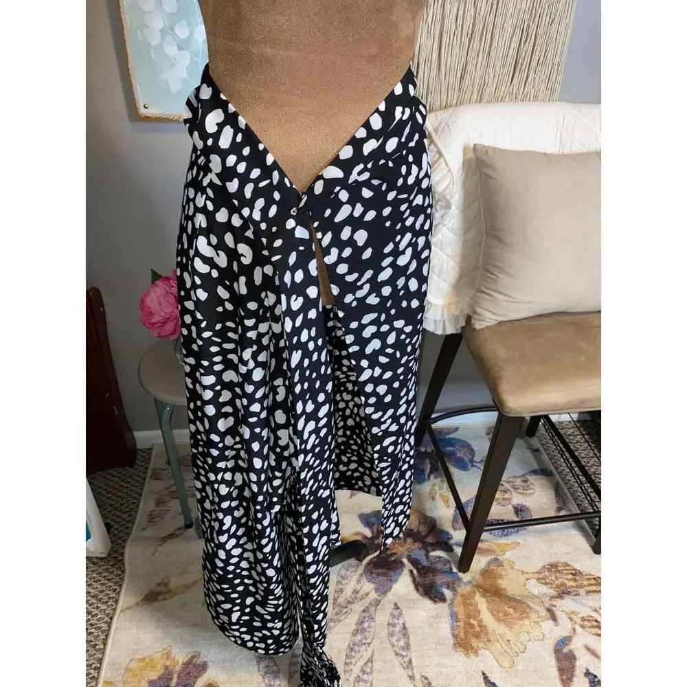 Lulu’s Black White Abstract Print Wrap Midi Skirt Size Medium